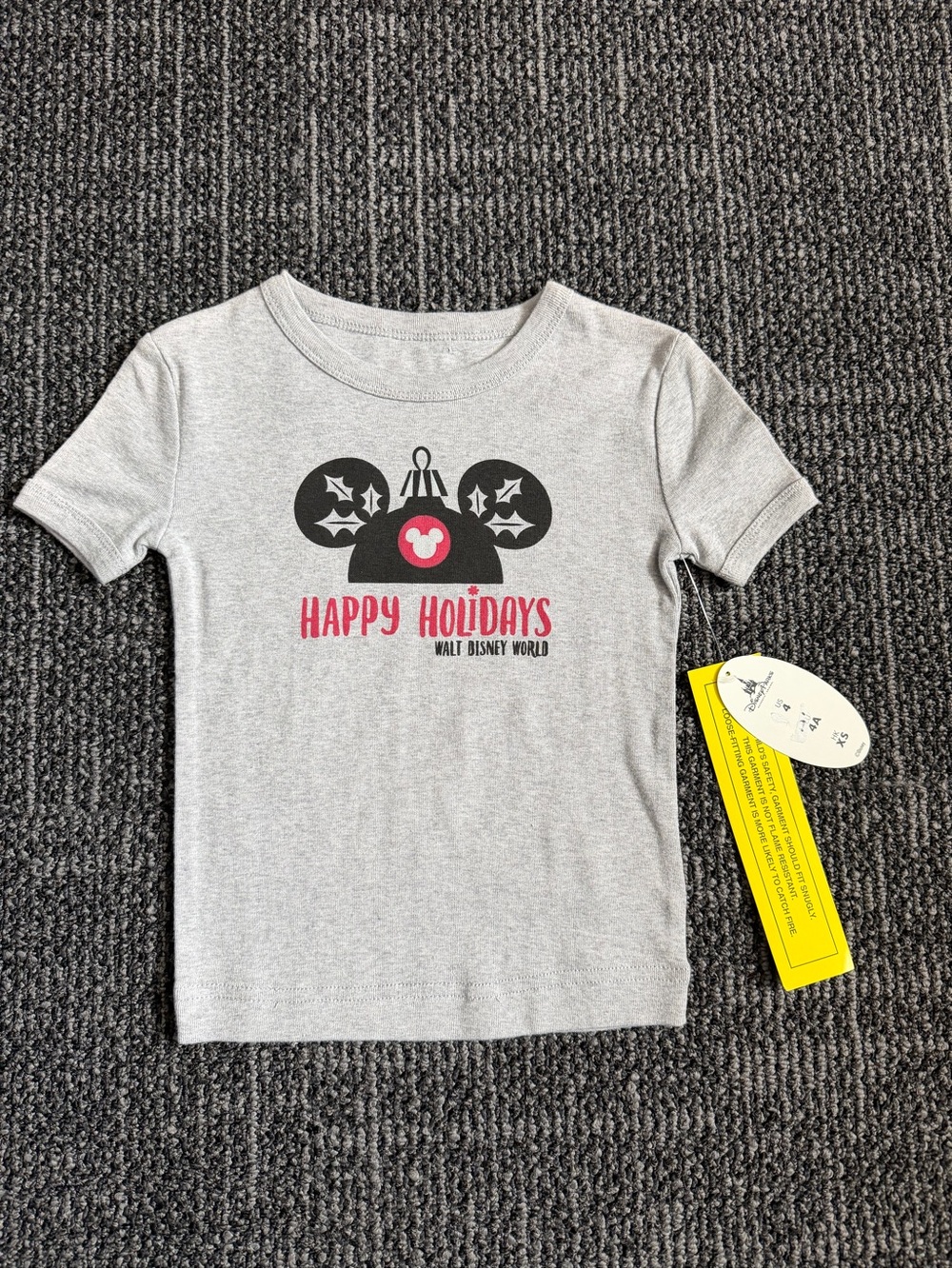 Walt Disney World Kids 4 Gray Christmas Happy Holidays Mickey Ear Hat T-Shirt